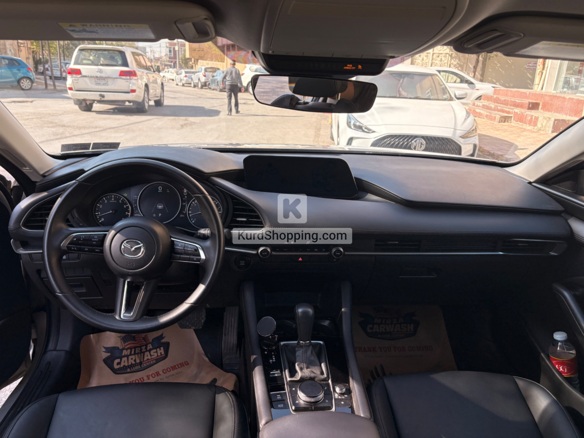 Mazda 3 2025