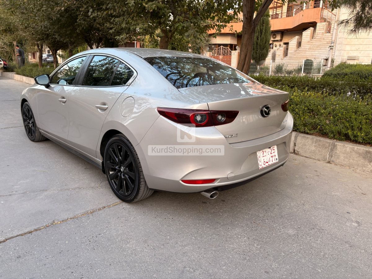 Mazda 3 2025
