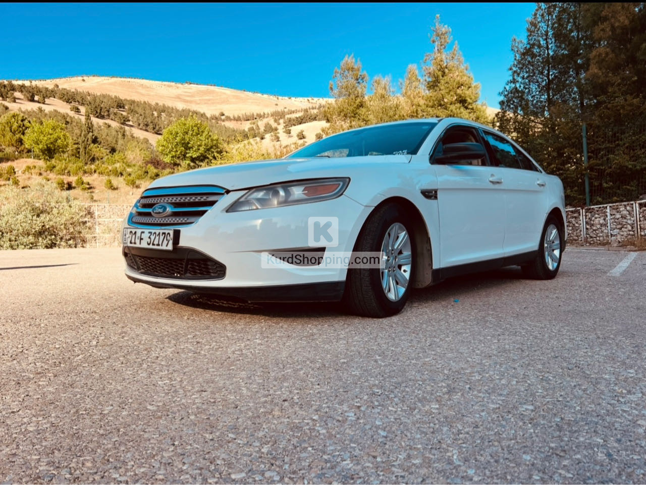 Ford Taurus 2010