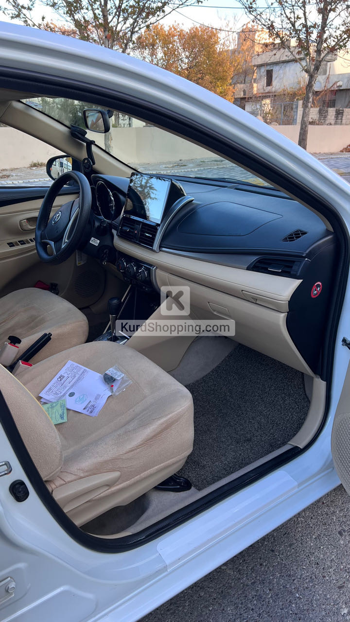 Toyota Yaris 2015
