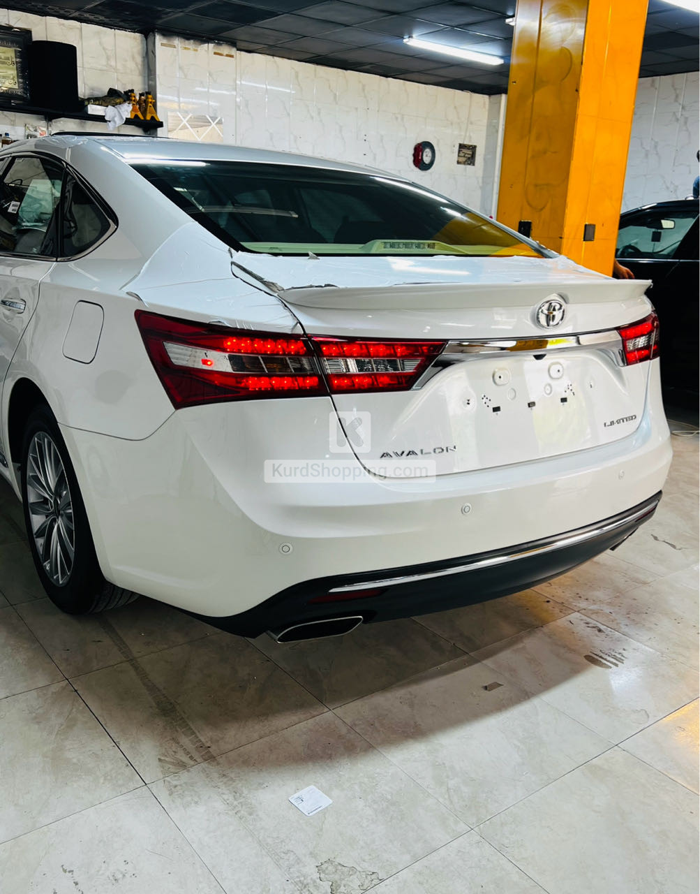 Toyota Avalon 2017
