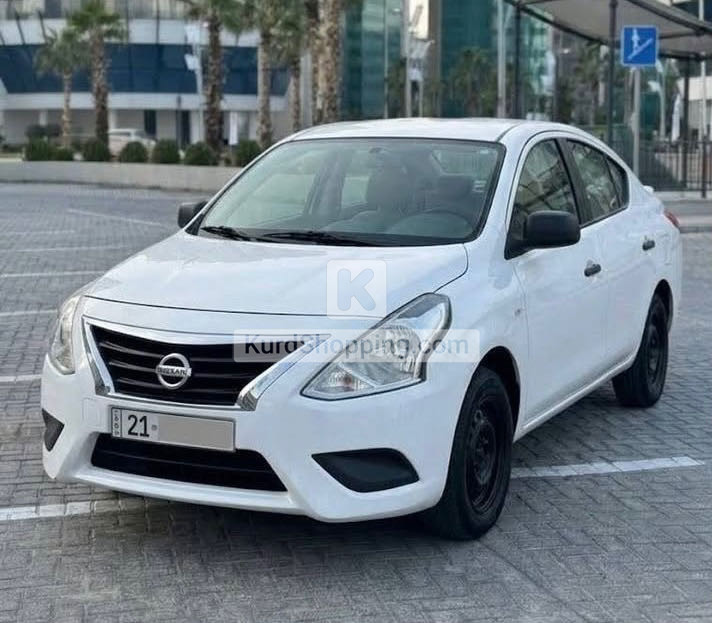Nissan Sunny 2021
