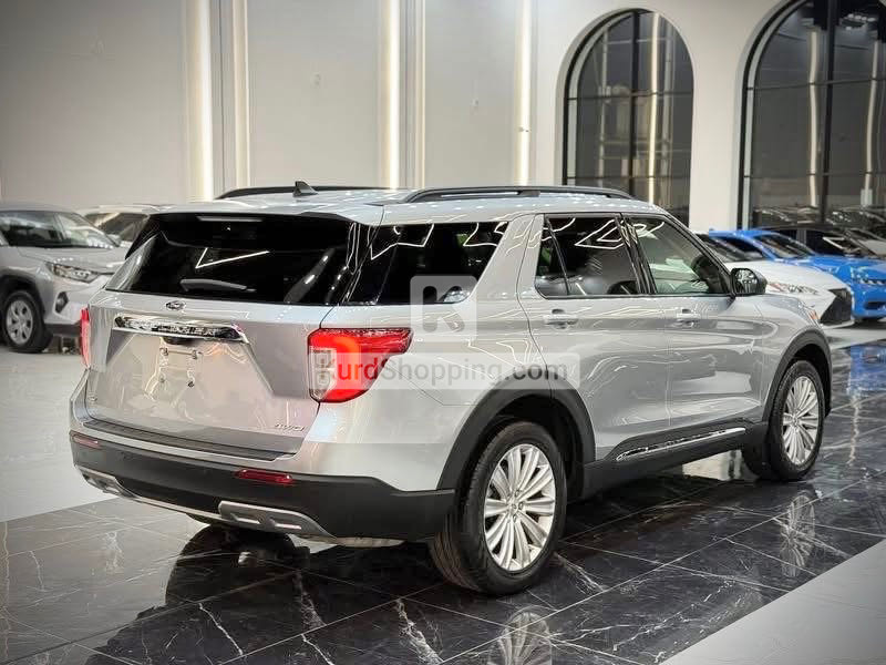 Ford Explorer 2024