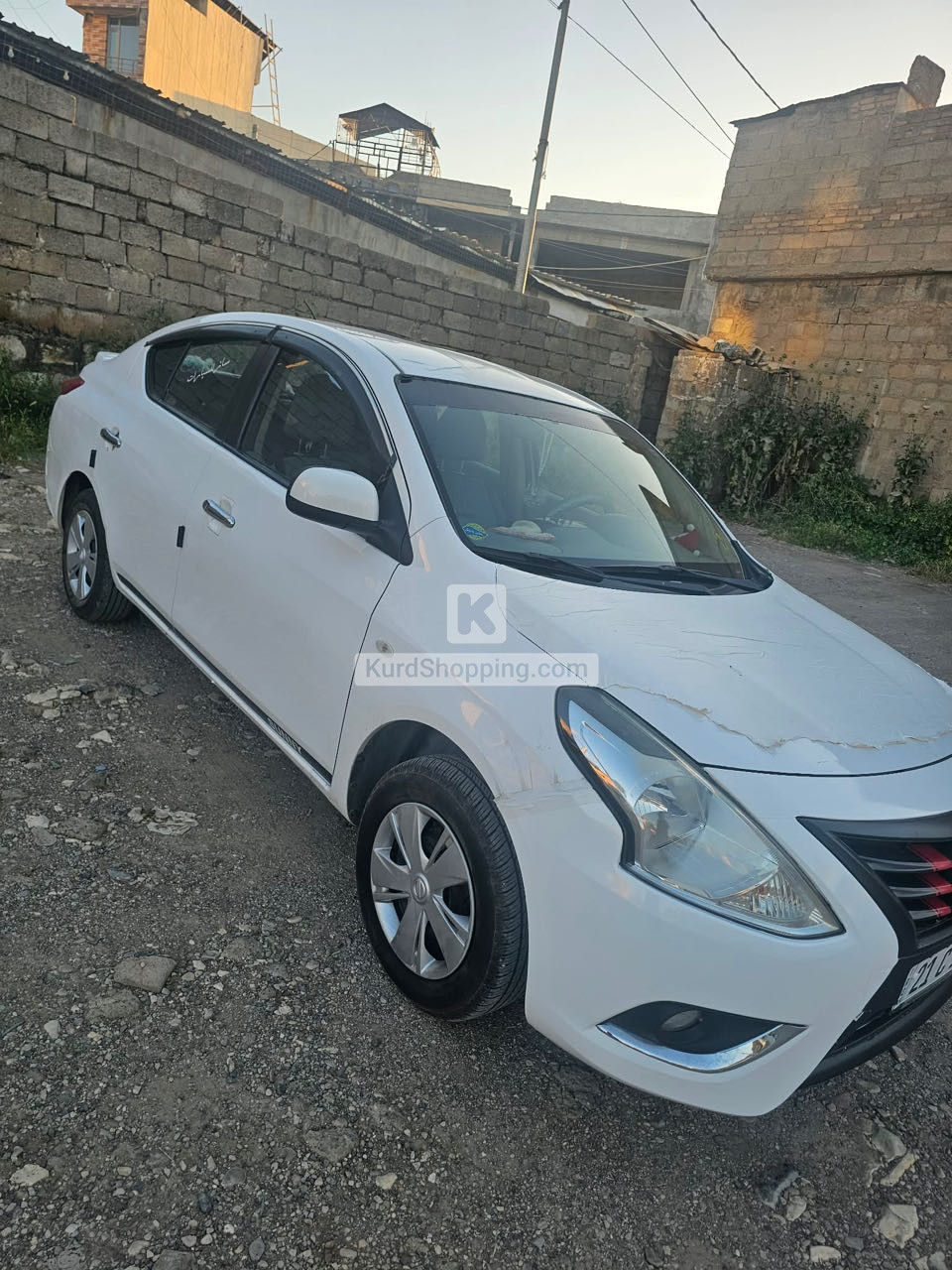 Nissan Sunny 2020