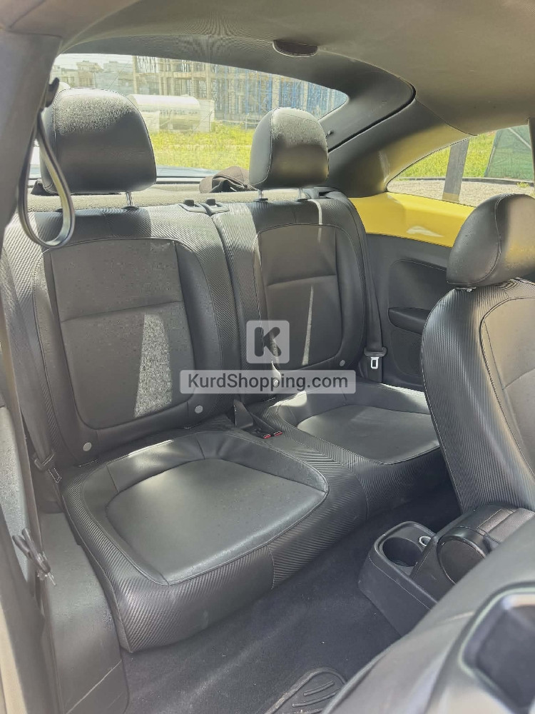 Volkswagen Beetle 2012