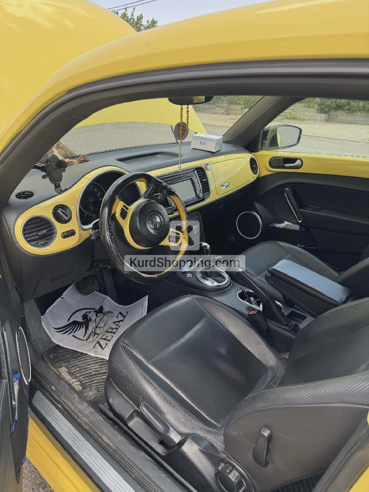 Volkswagen Beetle 2012