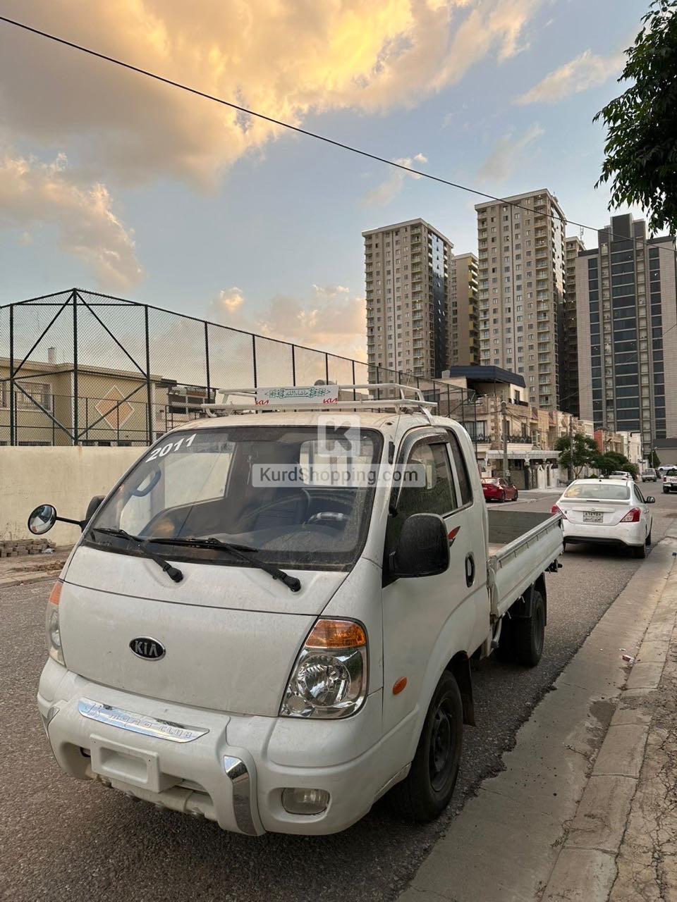 kia 300