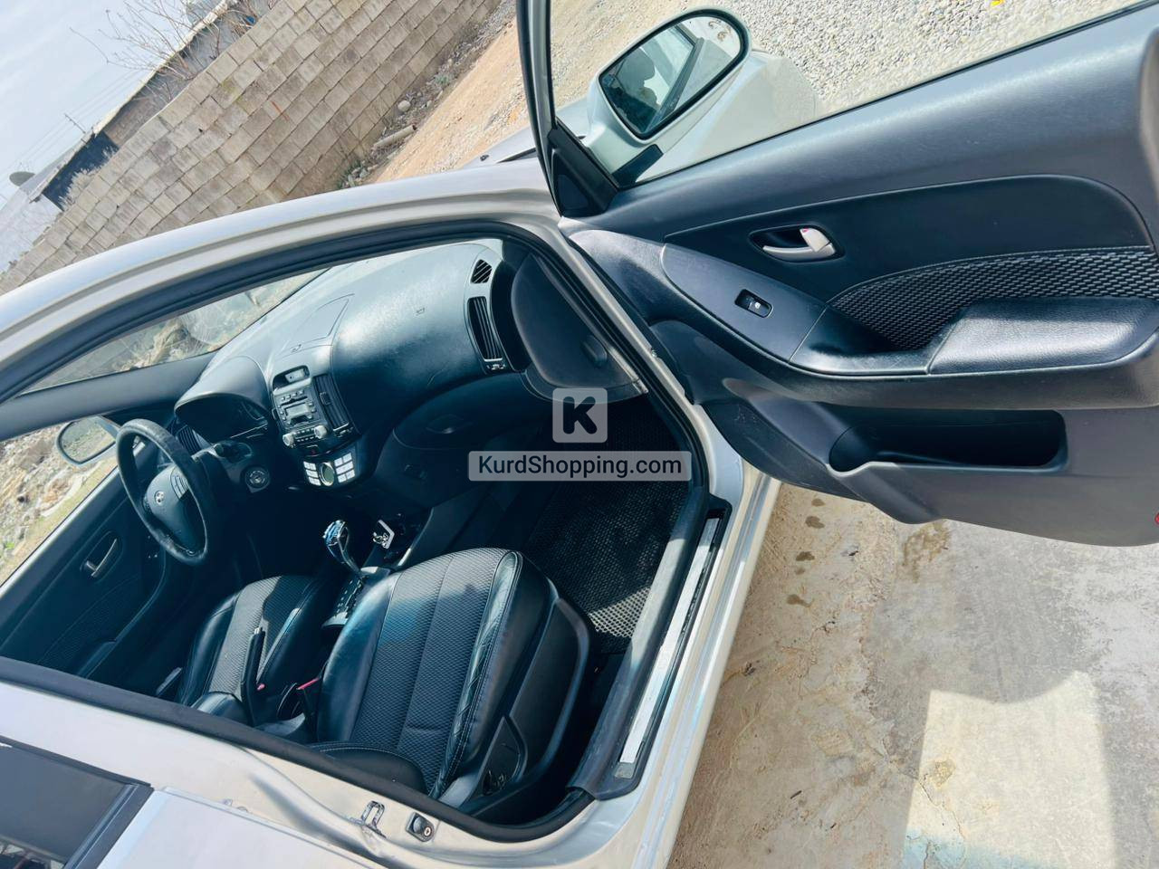 Hyundai Avante 2009