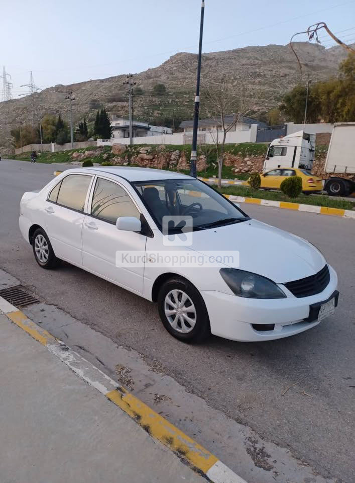 Mitsubishi Lancer 2011