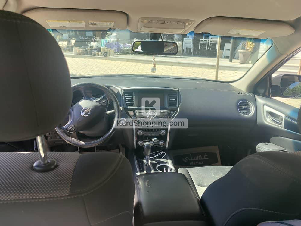 Nissan Pathfinder 2019