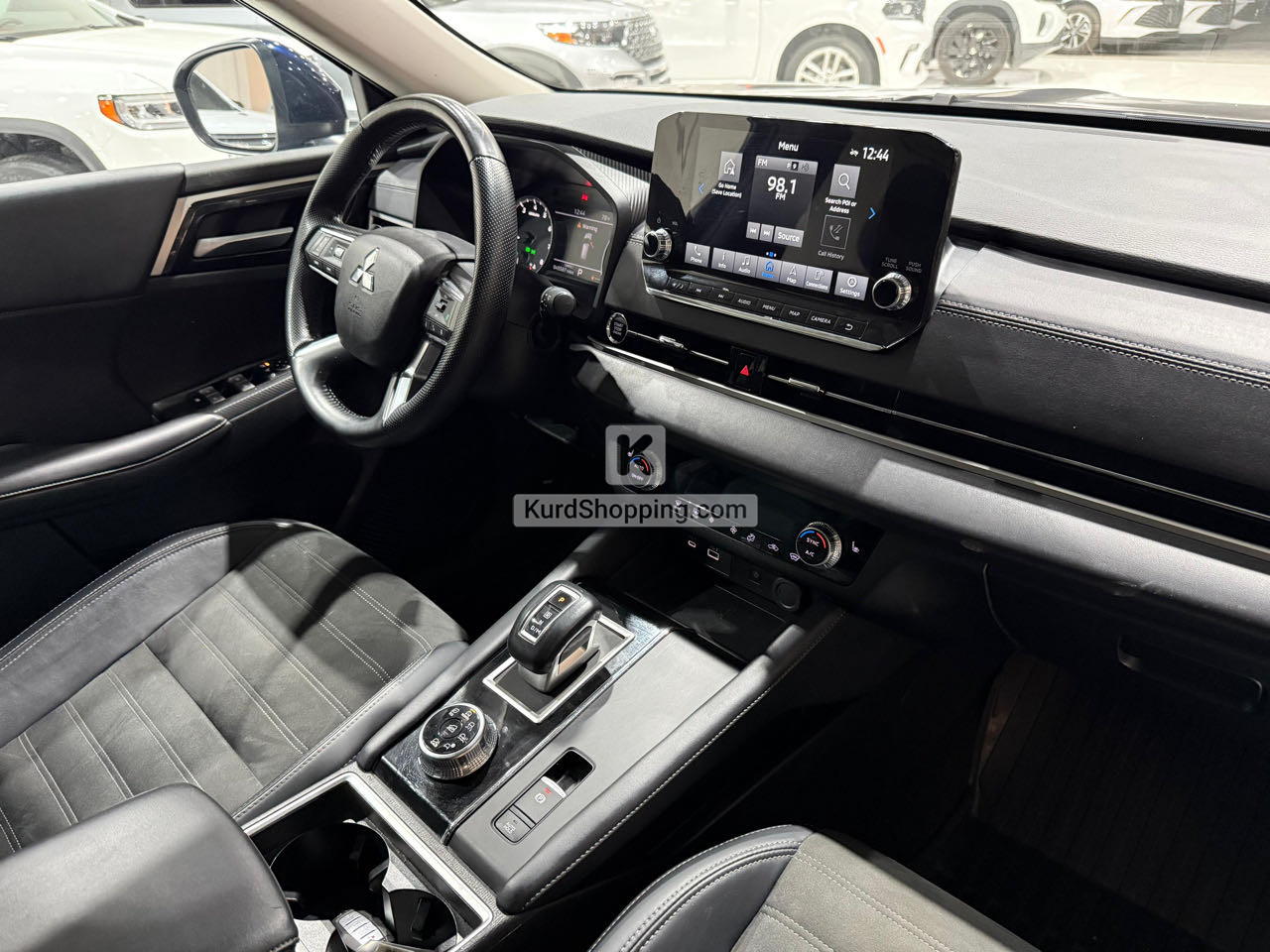 Mitsubishi Outlander 2024