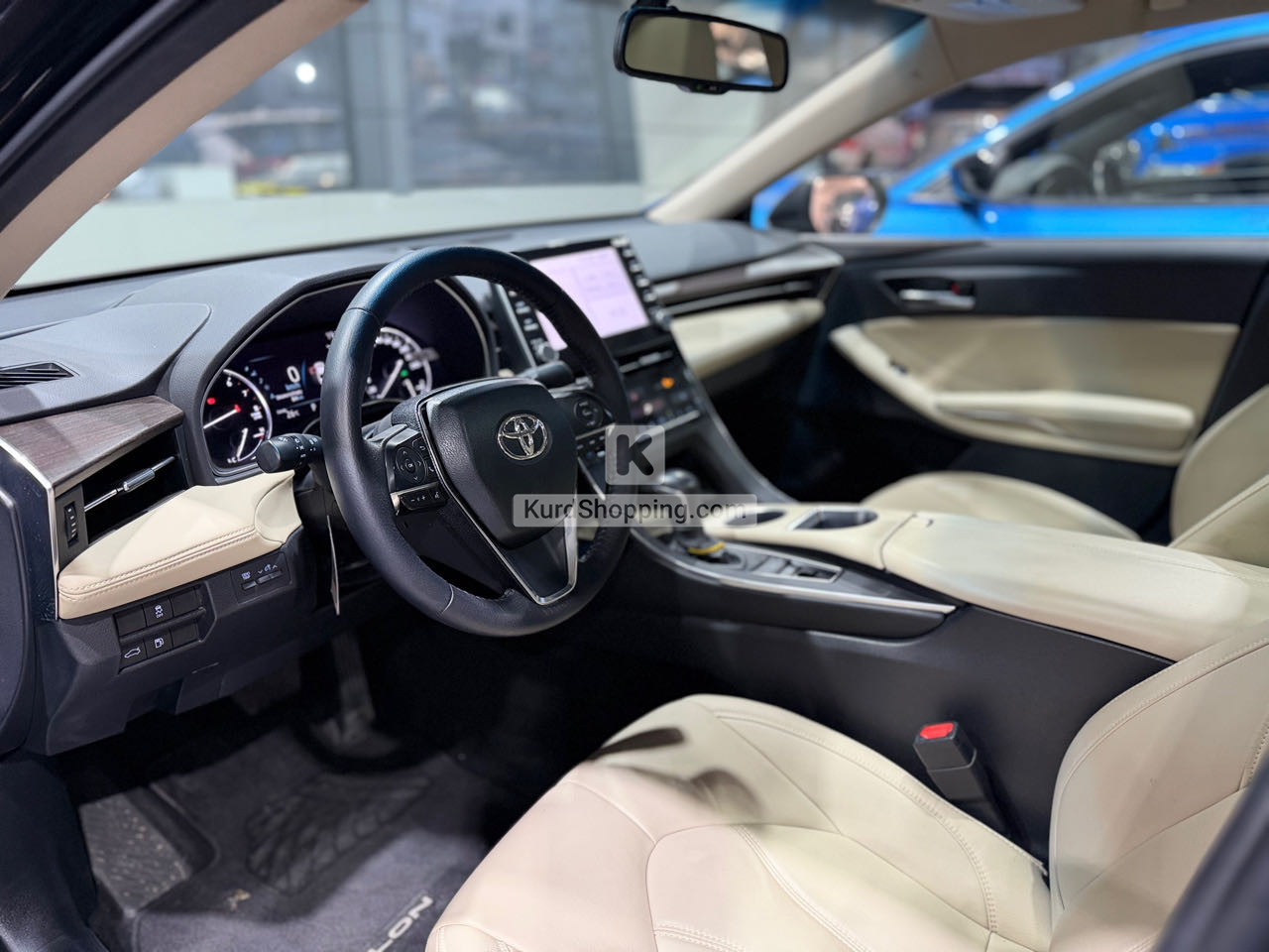 Toyota Avalon 2022