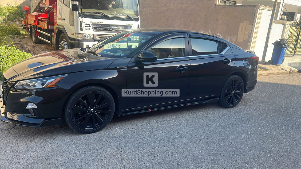 Nissan Altima 2022