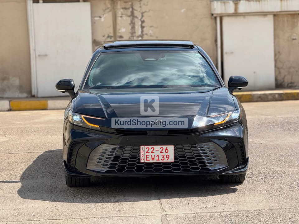 Toyota Camry 2025