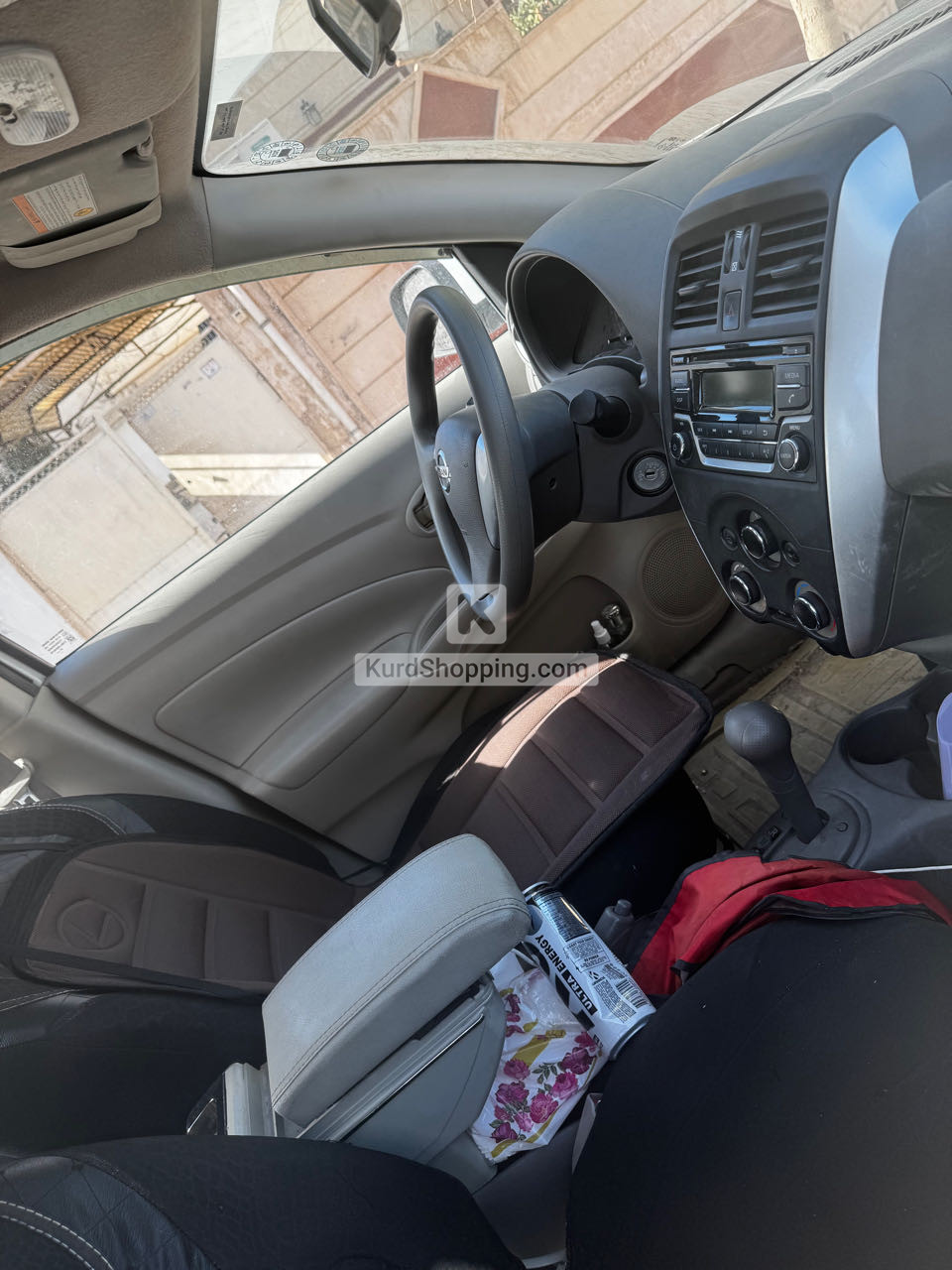 Nissan Sunny 2022