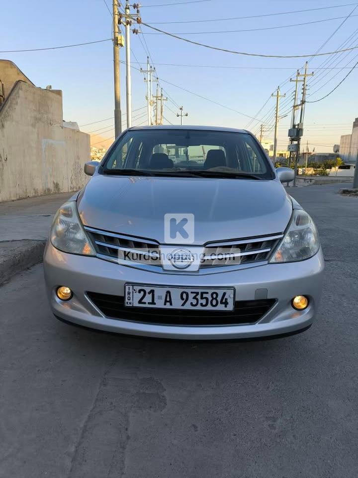 Nissan Tiida 2009
