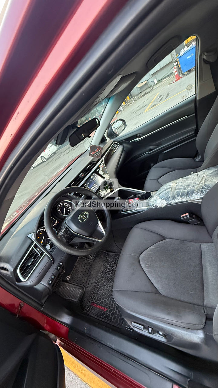 Toyota Camry 2018
