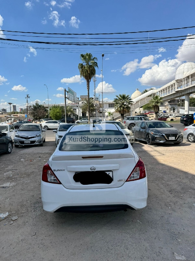 Nissan Sunny 2016