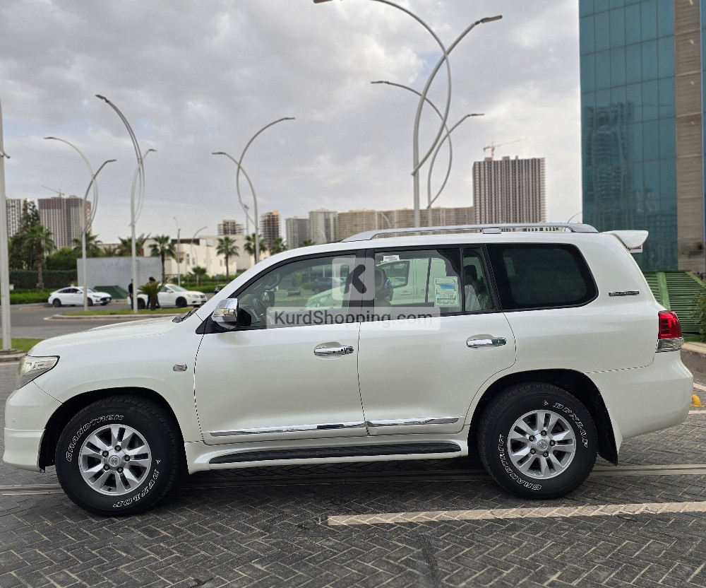Toyota Landcruiser 2011
