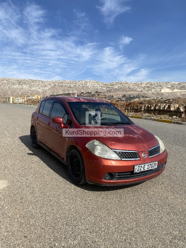 Nissan Tiida 2008