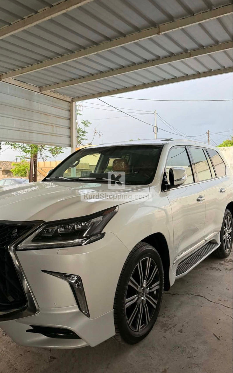 Lexus LX570 2019