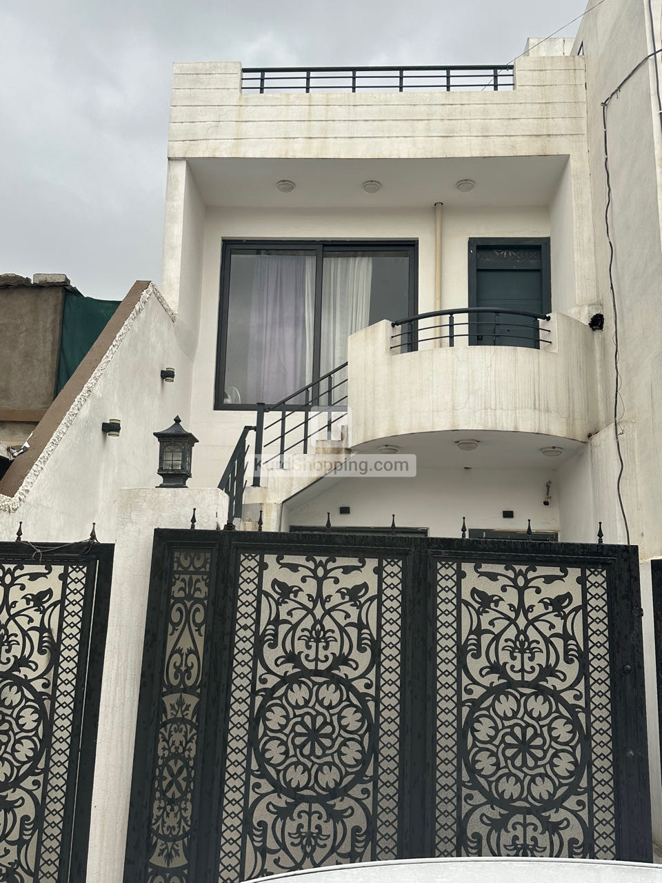 بيت طابو ١٠٠ م