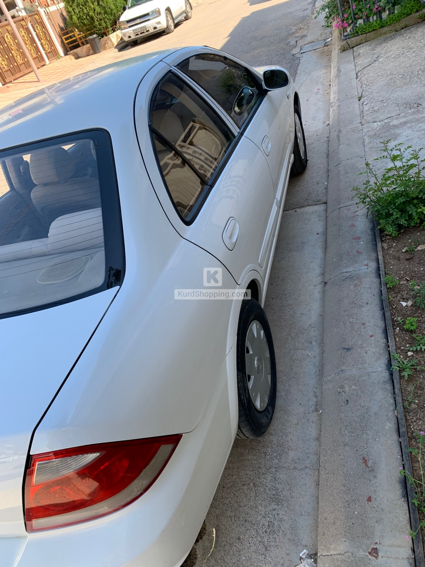 Nissan Sunny 2009