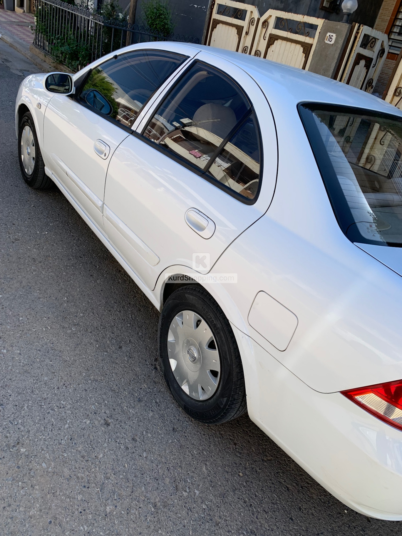 Nissan Sunny 2009