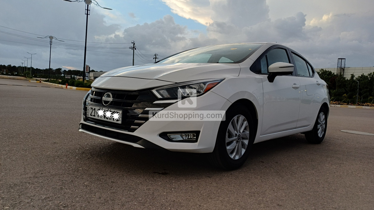Nissan Sunny 2024