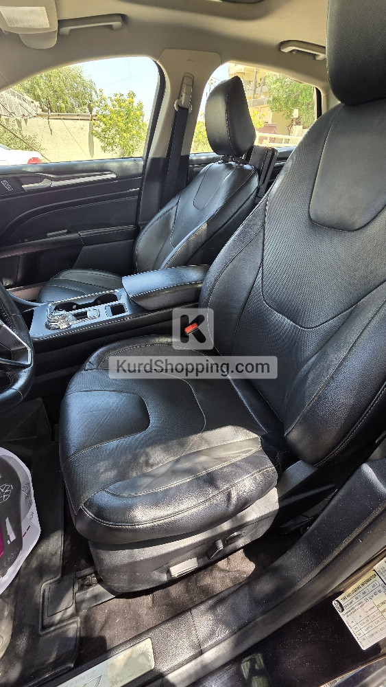 Ford Fusion 2020