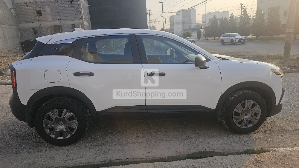 Nissan Kicks 2025