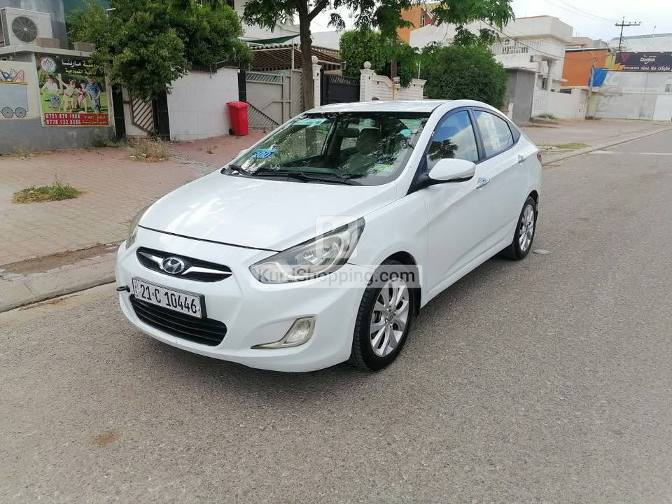 Hyundai Accent 2012