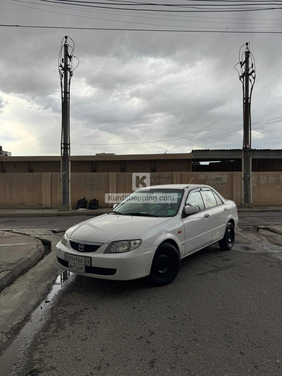 Mazda 323 2001