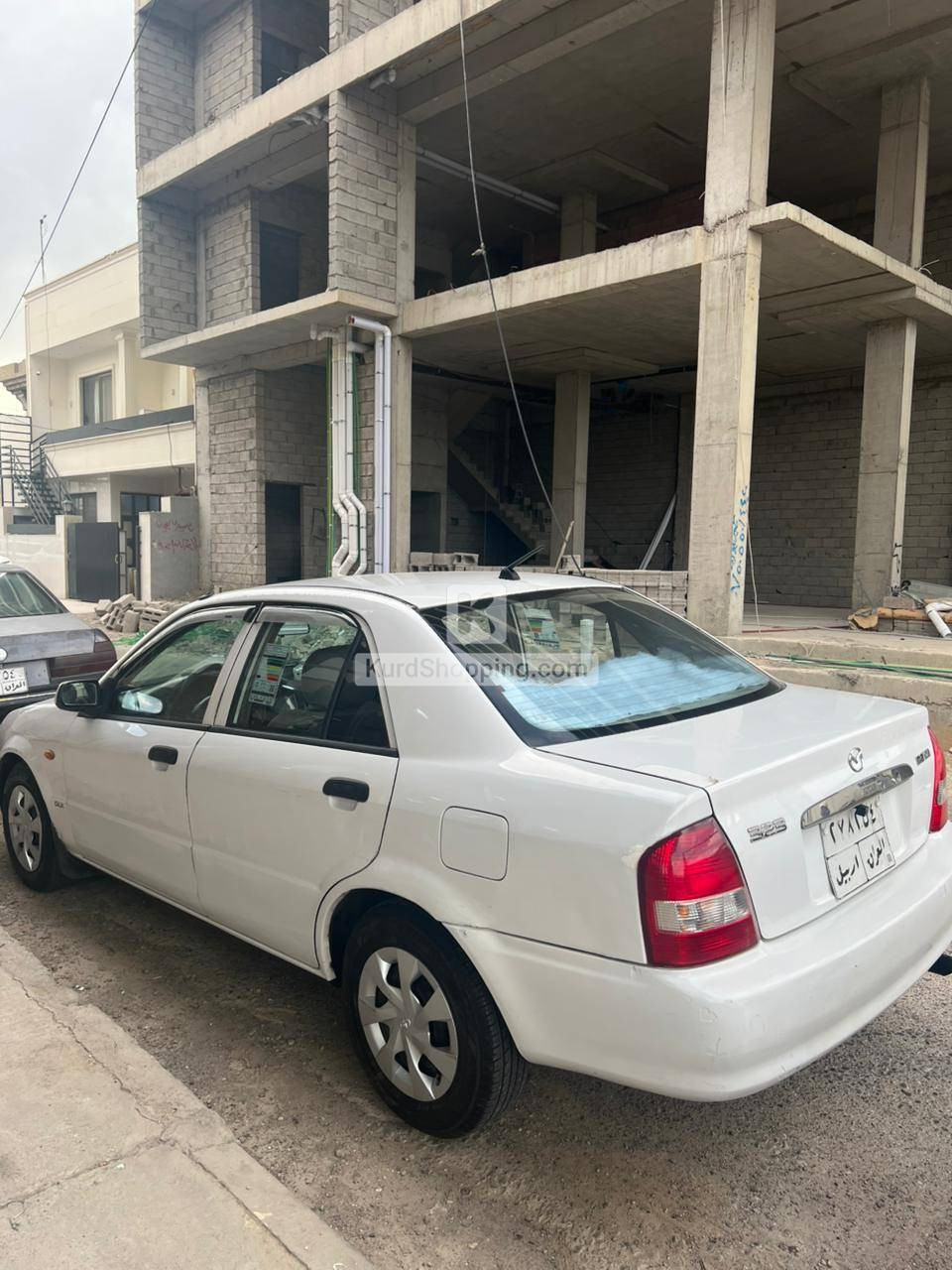 Mazda 323 2001