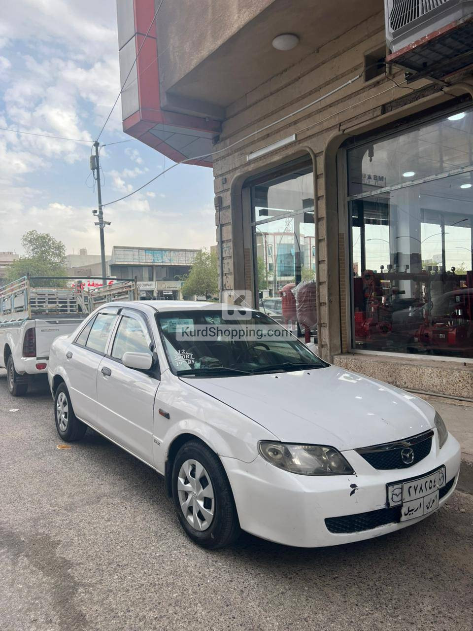 Mazda 323 2001