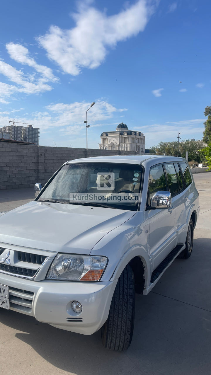 Mitsubishi Pajero 2006