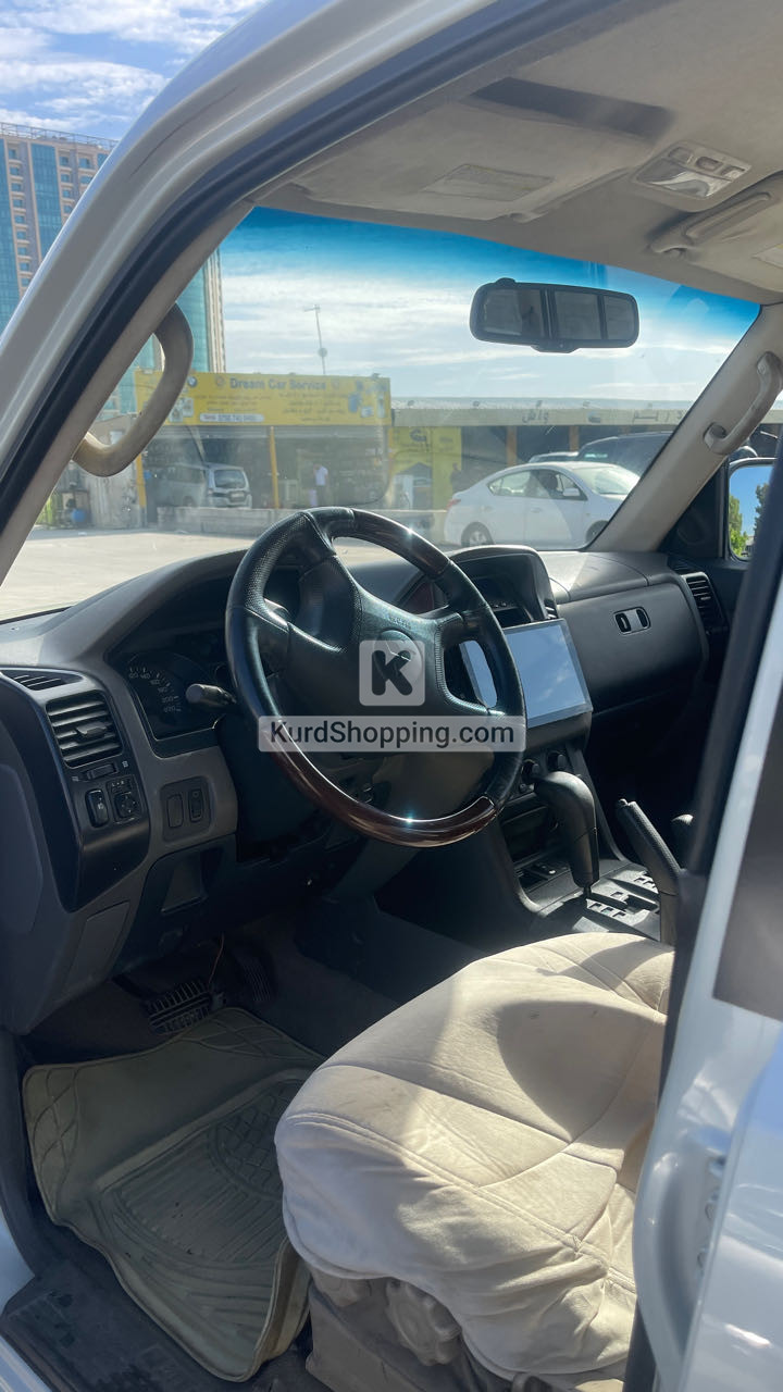 Mitsubishi Pajero 2006