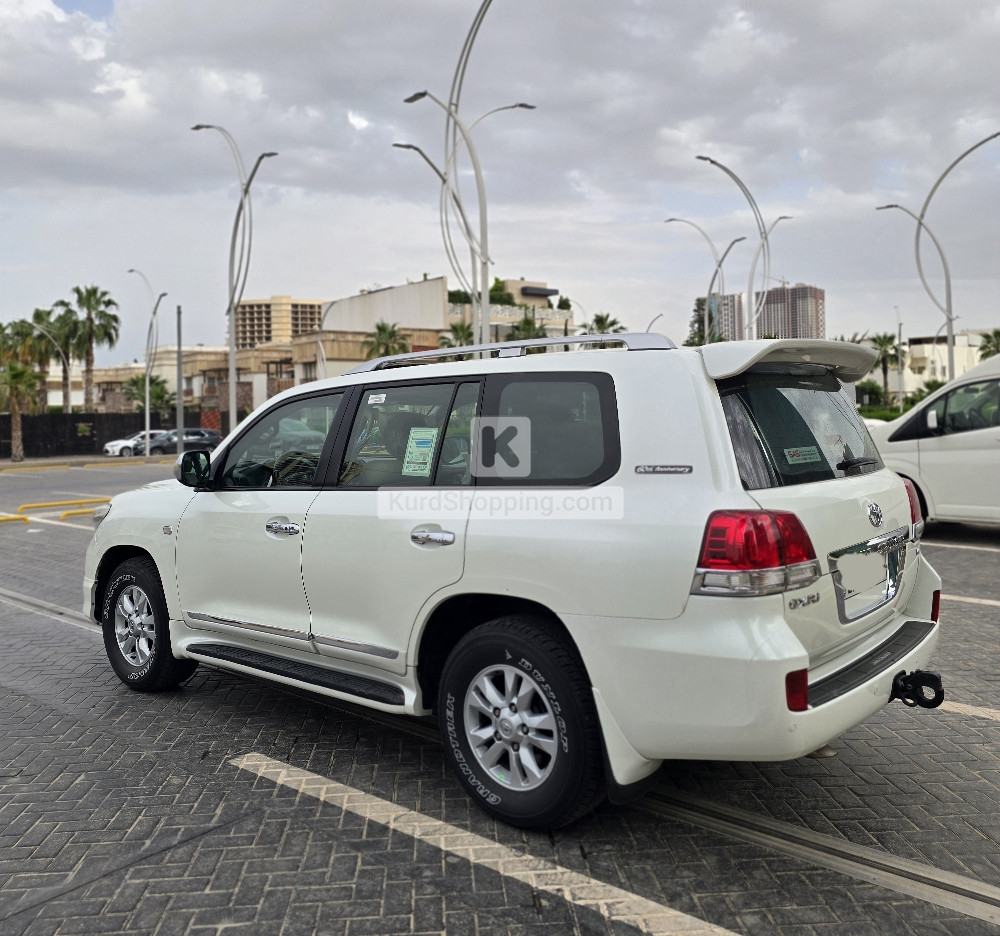 Toyota Landcruiser 2011