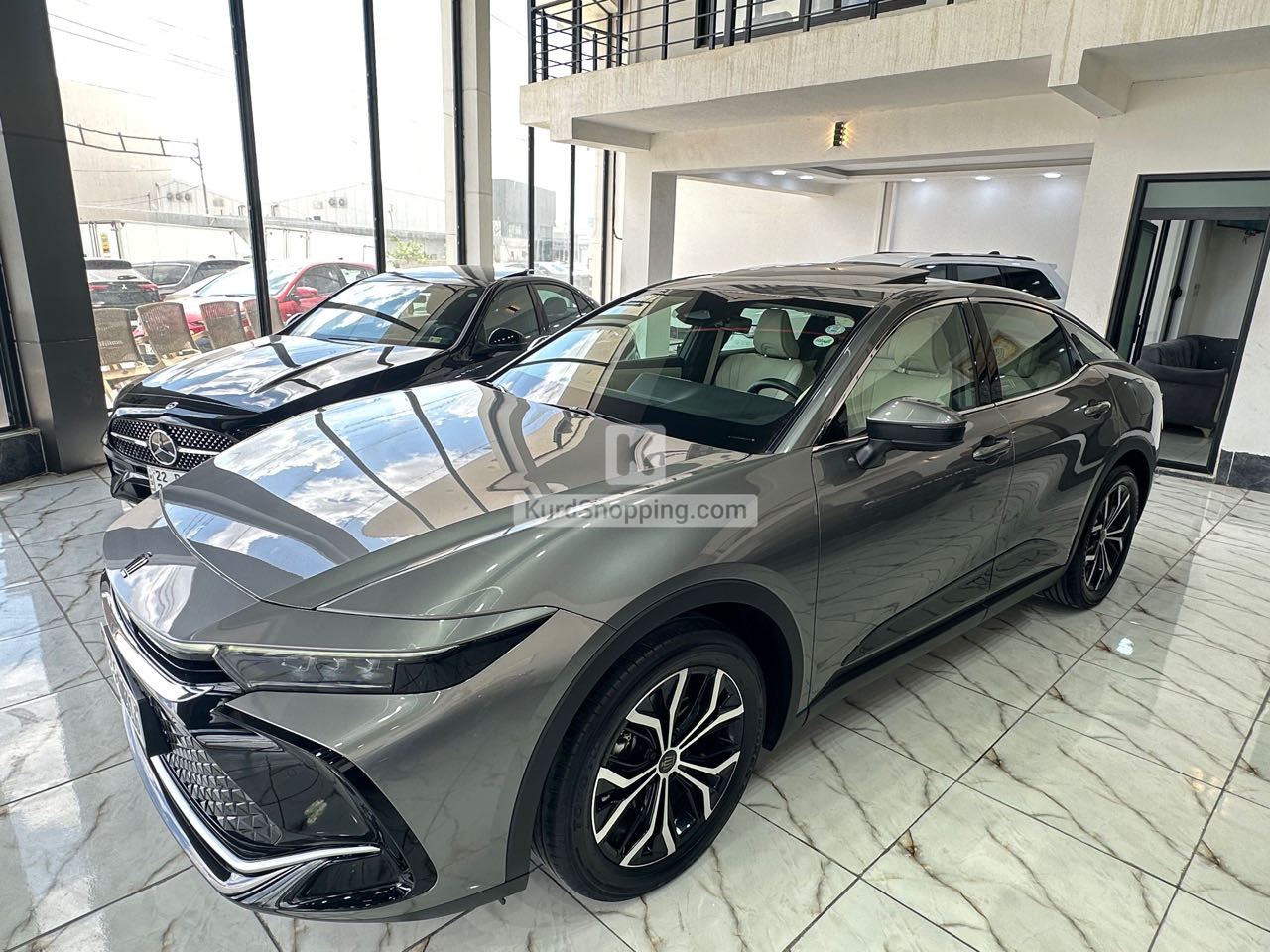 Toyota Crown 2023