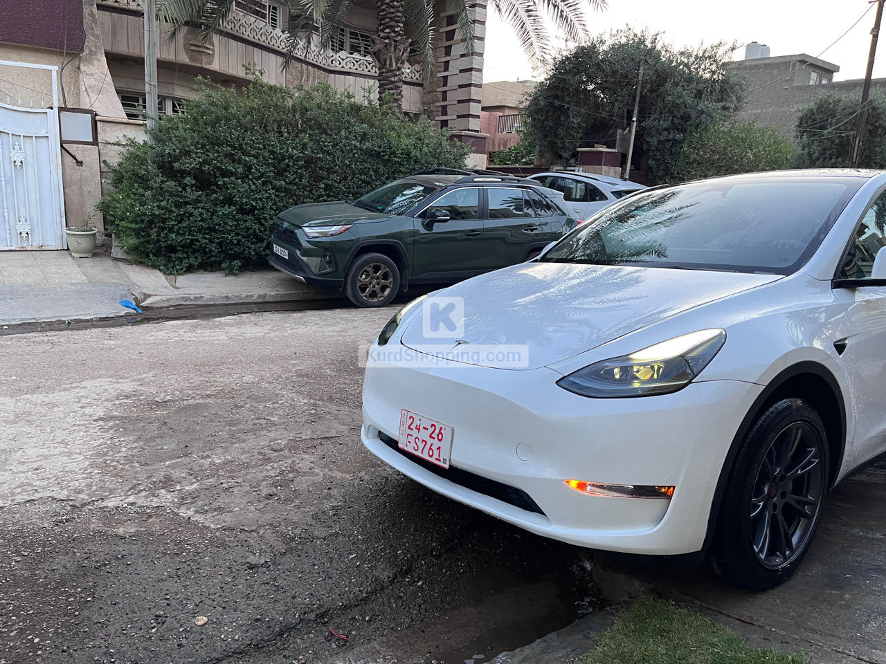 Tesla Model Y 2024