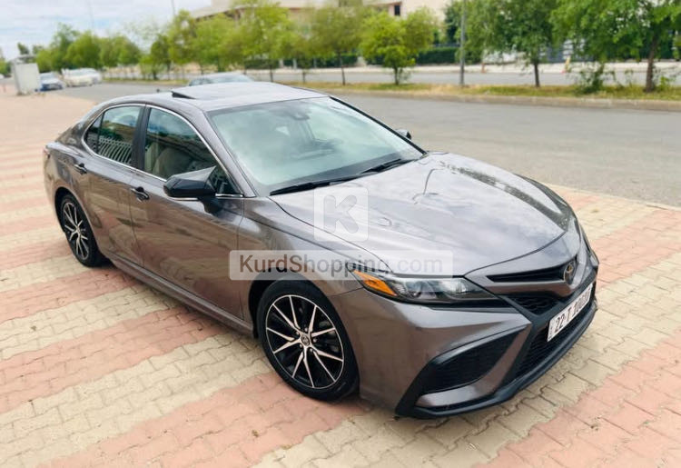 Toyota Camry 2024