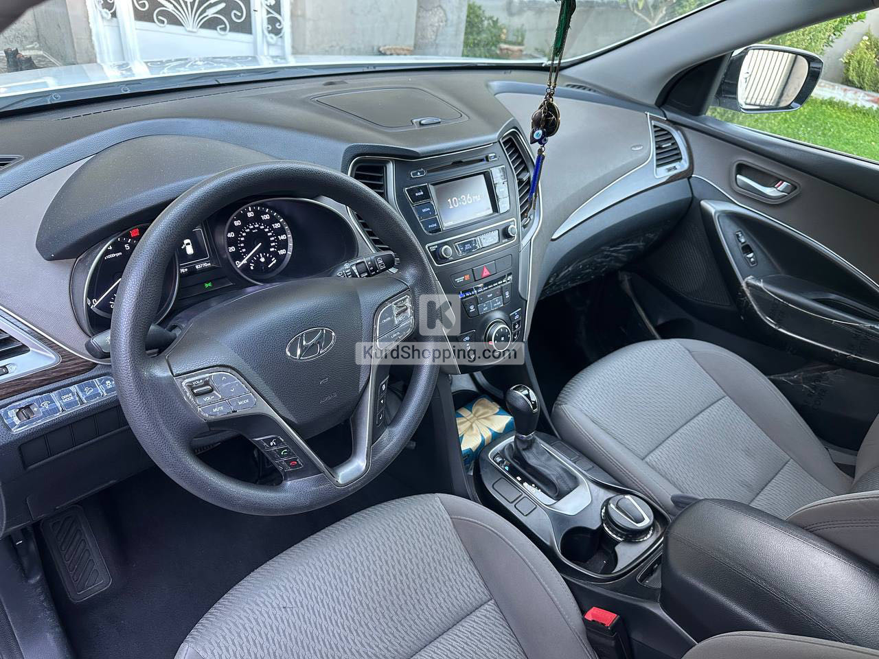 Hyundai Santa Fe 2016