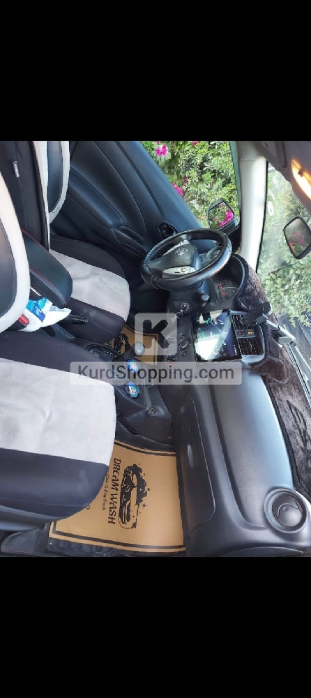 Nissan Versa 2018