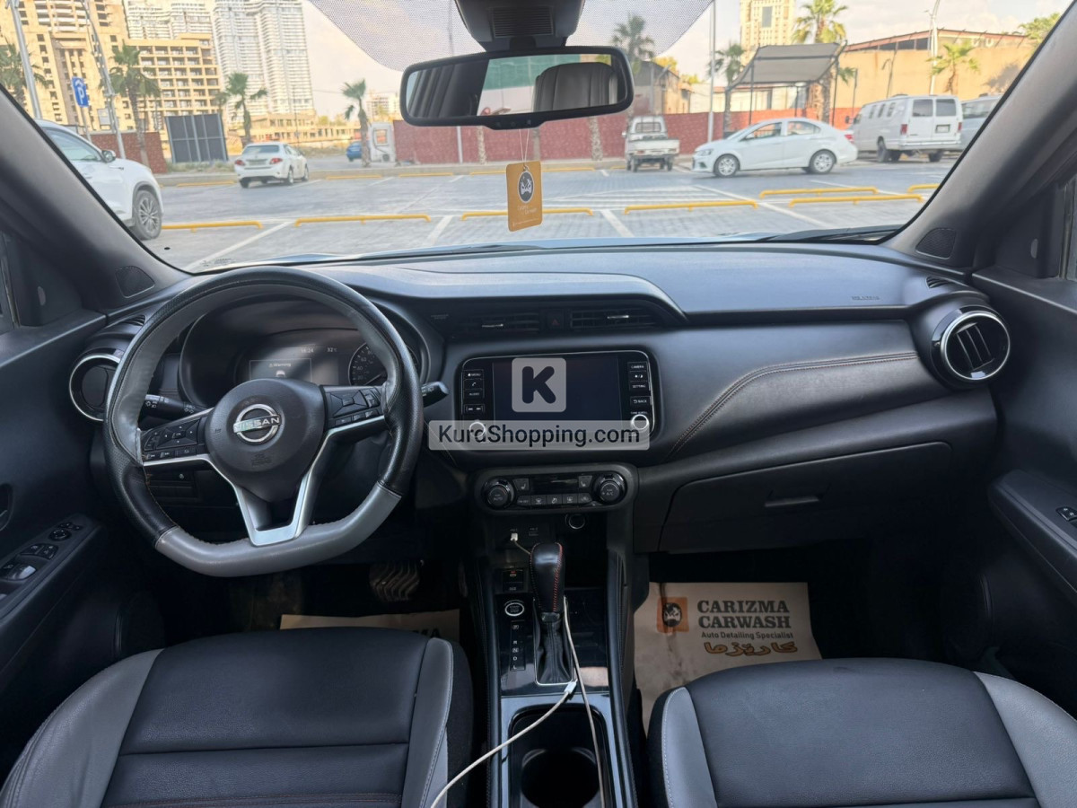 Nissan کیکس 2022