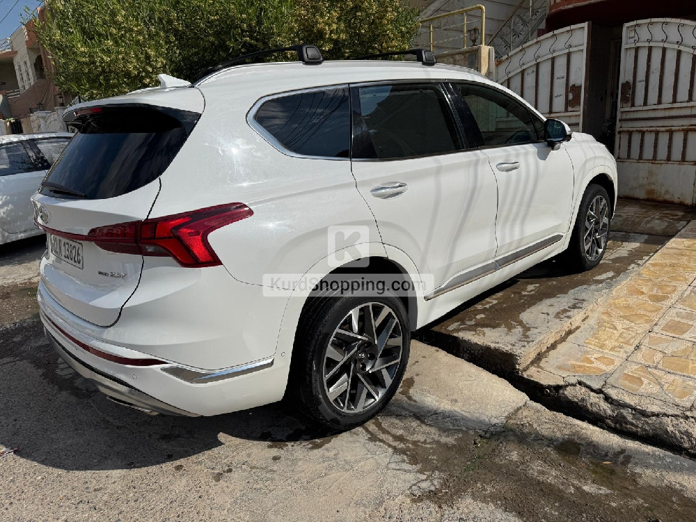 Hyundai Santa Fe 2023