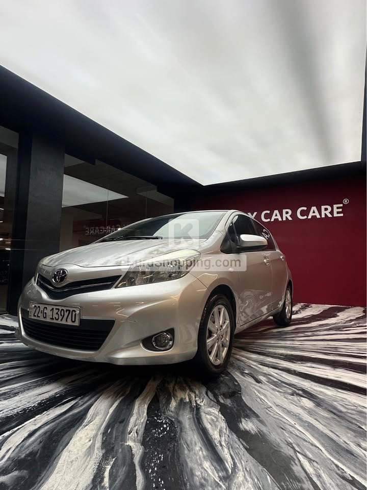 Toyota Yaris 2013
