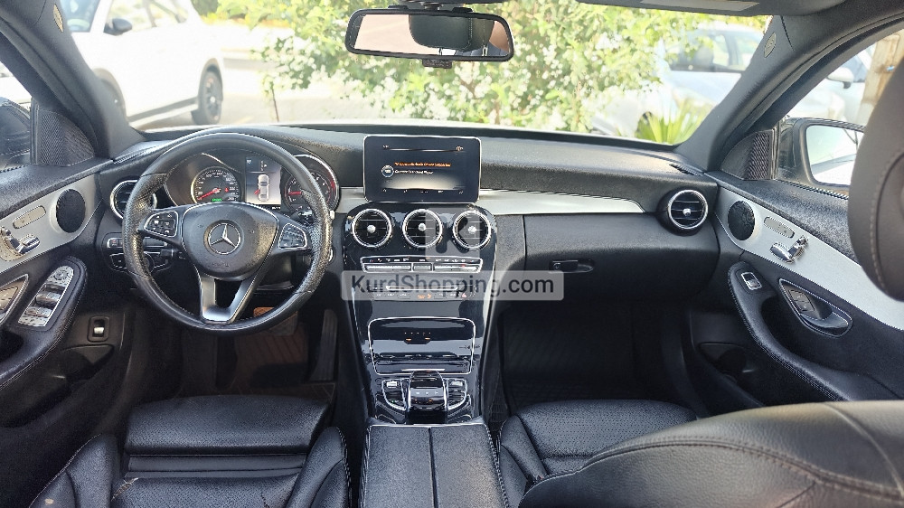 Mercedes Benz C300 4Matic AMG 2018 Full