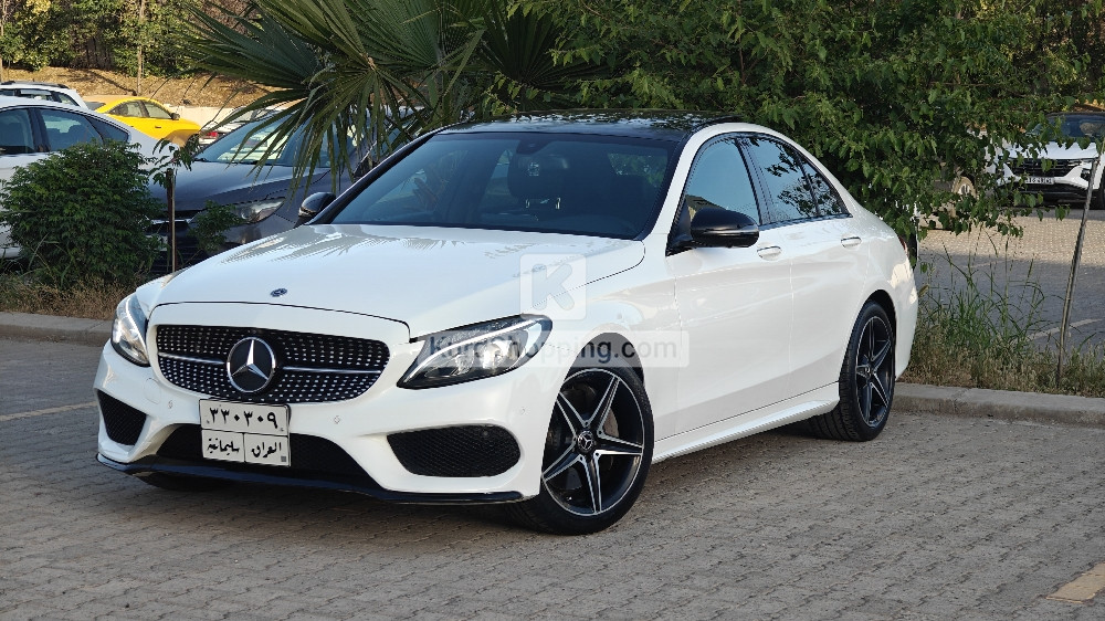 Mercedes Benz C300 4Matic AMG 2018 Full