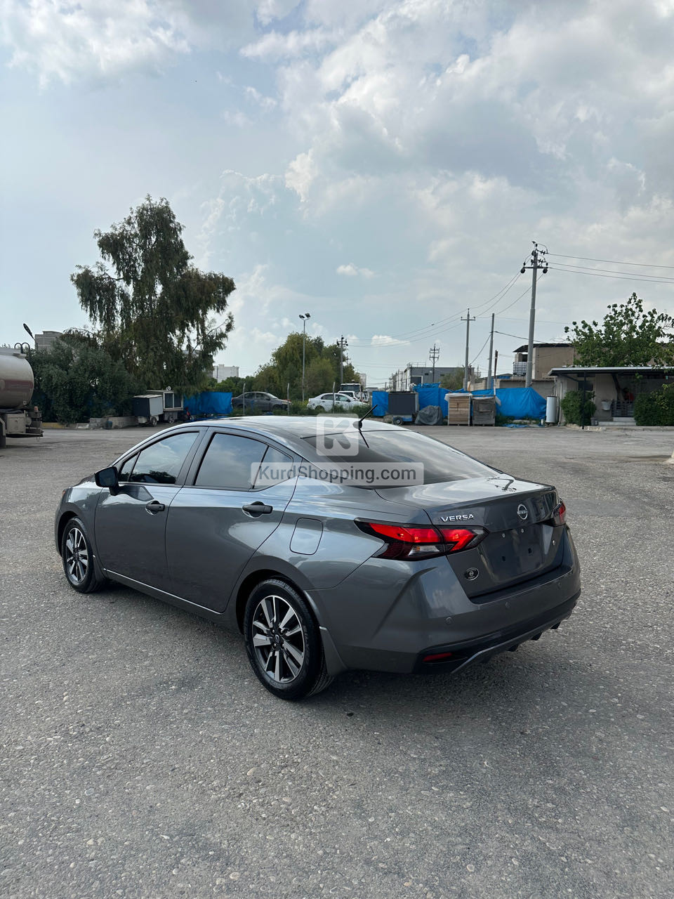 Nissan Versa 2024
