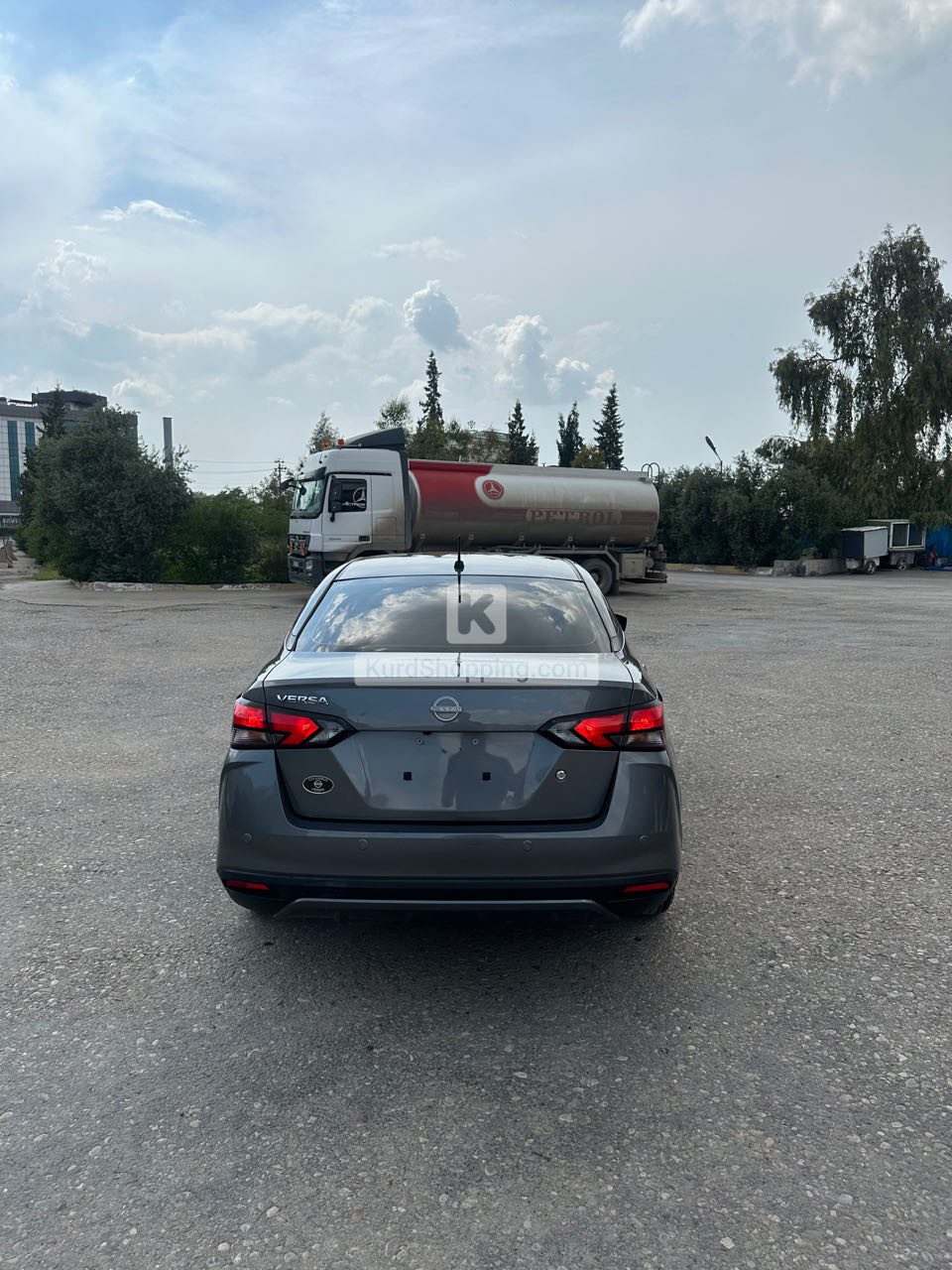 Nissan Versa 2024